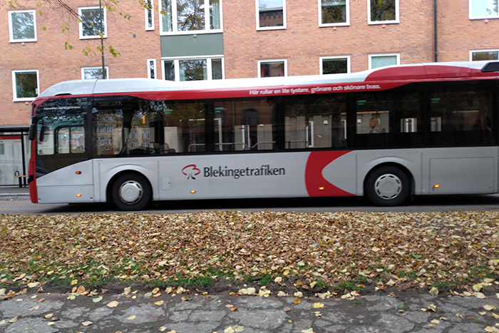 Foto på en buss från Blekingetrafiken.