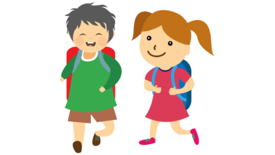 Barn med skolväskor