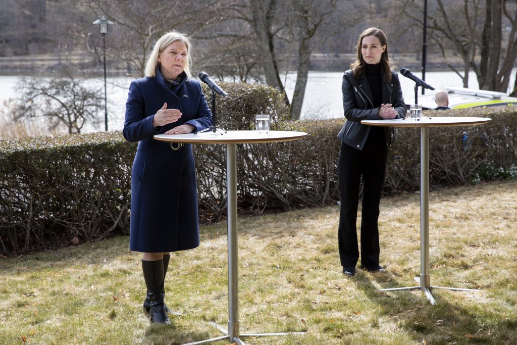 Statsminister Magdalena Andersson med Finlands statsminister Sanna Marin.